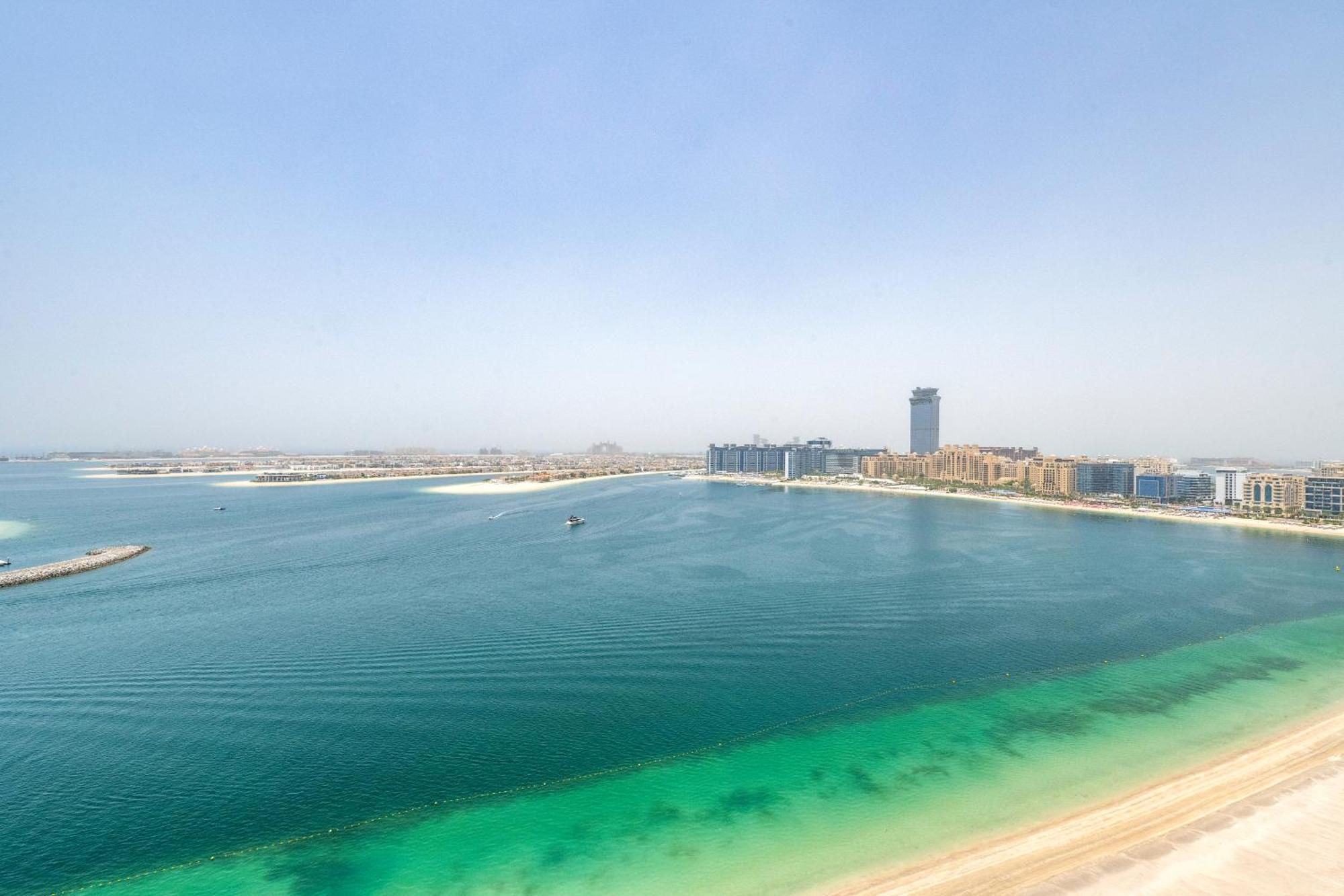 2br Beachfront Gem With Dazzling Views Of The Palm