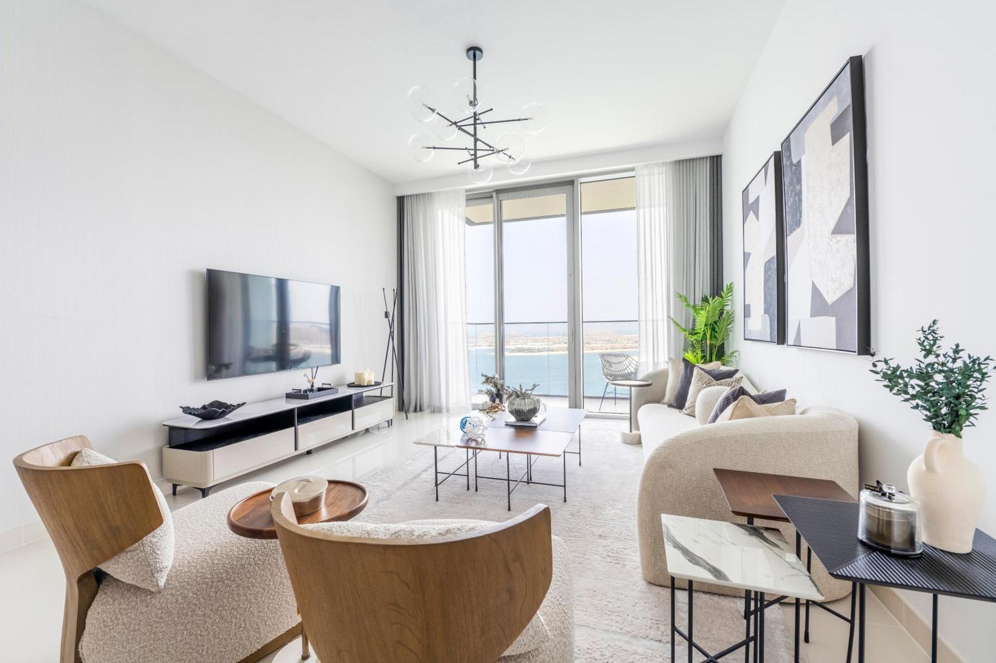 2br Beachfront Gem With Dazzling Views Of The Palm * Dubai